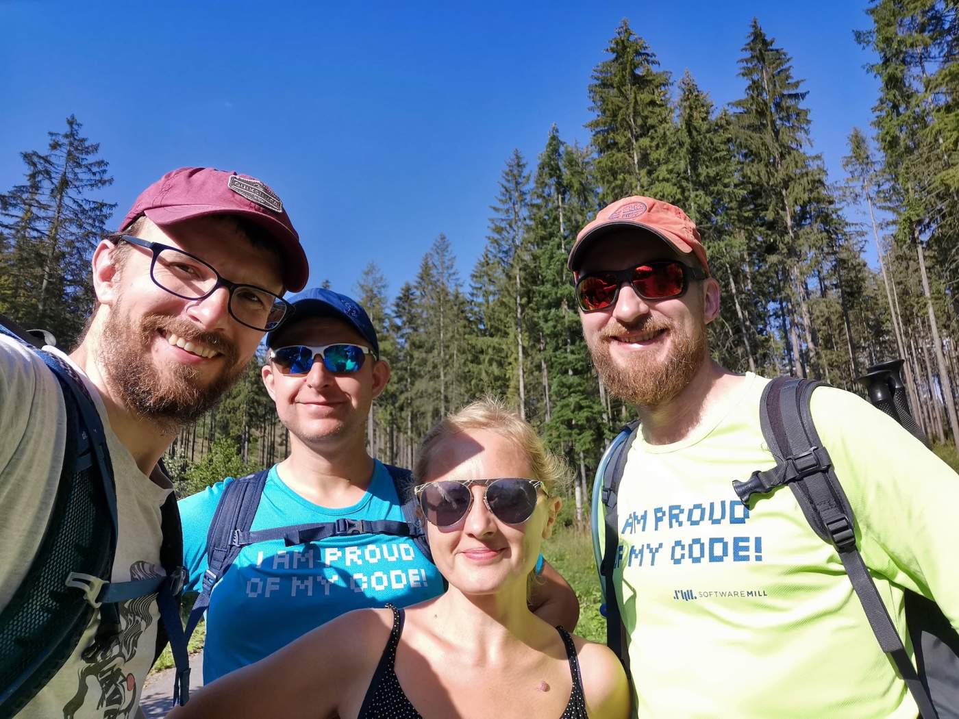 the SoftwareMill team members while hiking